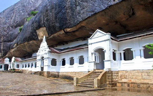 Dambulla Golden Temple