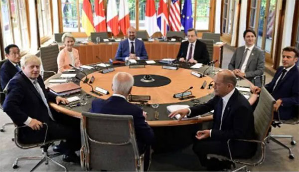 g7