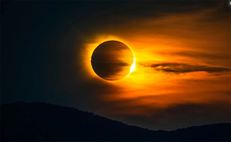 Eclipse 2026 partial solar eclipse in Pembrokeshire Wales