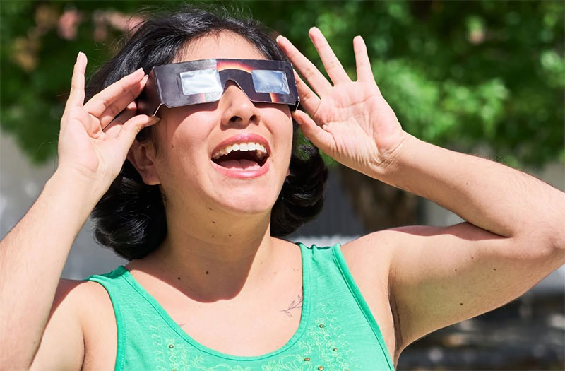 How to Watch Eclipse 2026 Safely: Eye Protection Guide